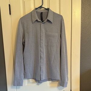 Men’s size M Lululemon cotton casual button up shirt